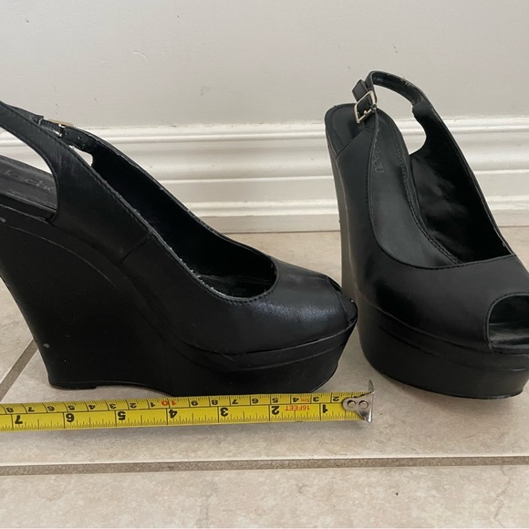 Black wedges - Shoes for any occasion - Picture 7 of 7